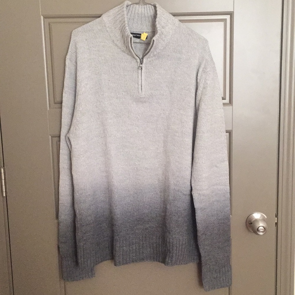 Express Men’s 1/4 Zip Two-Toned Sweater